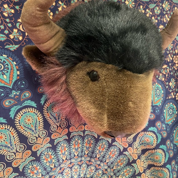 Stuffed Bison Wall Hanging - Picture 3 of 5
